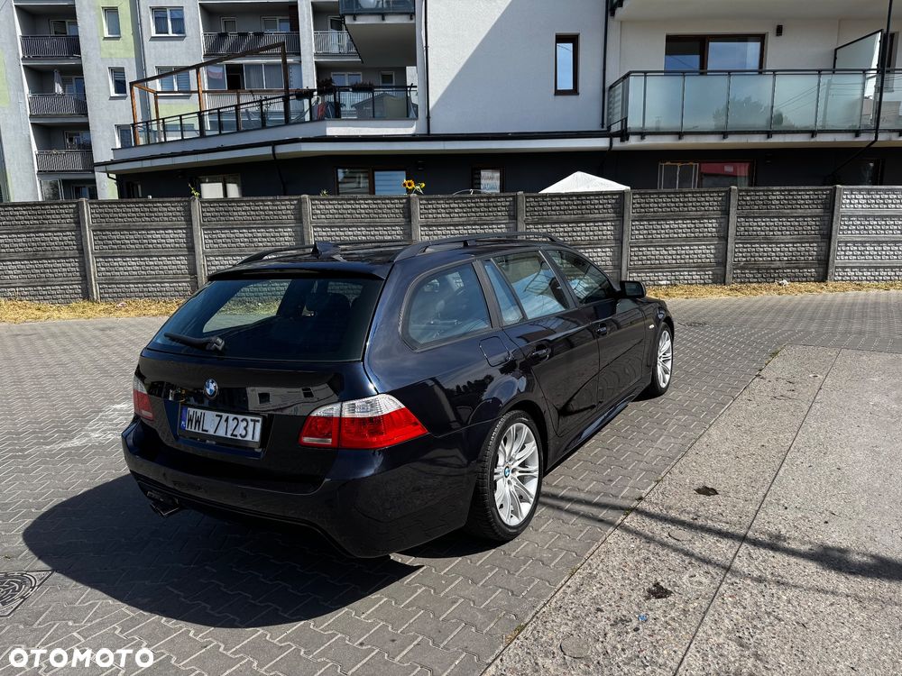 BMW Seria 5 523i Touring - 6