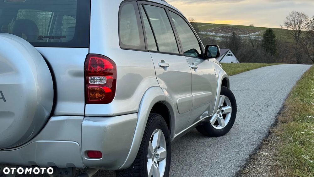 Toyota RAV4 D-4D 4x4 Executive - 7