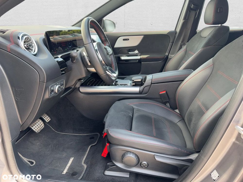 Mercedes-Benz EQA 250 66.5kWh AMG Line - 13