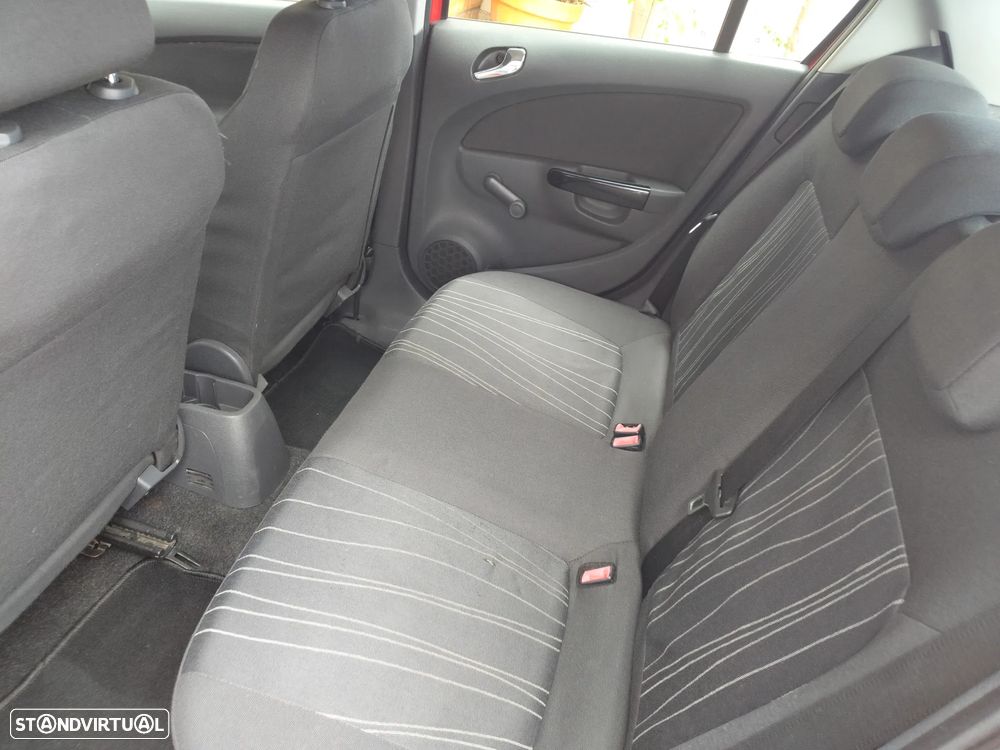 Opel Corsa 1.3 CDTi Enjoy EcoFLEX - 8