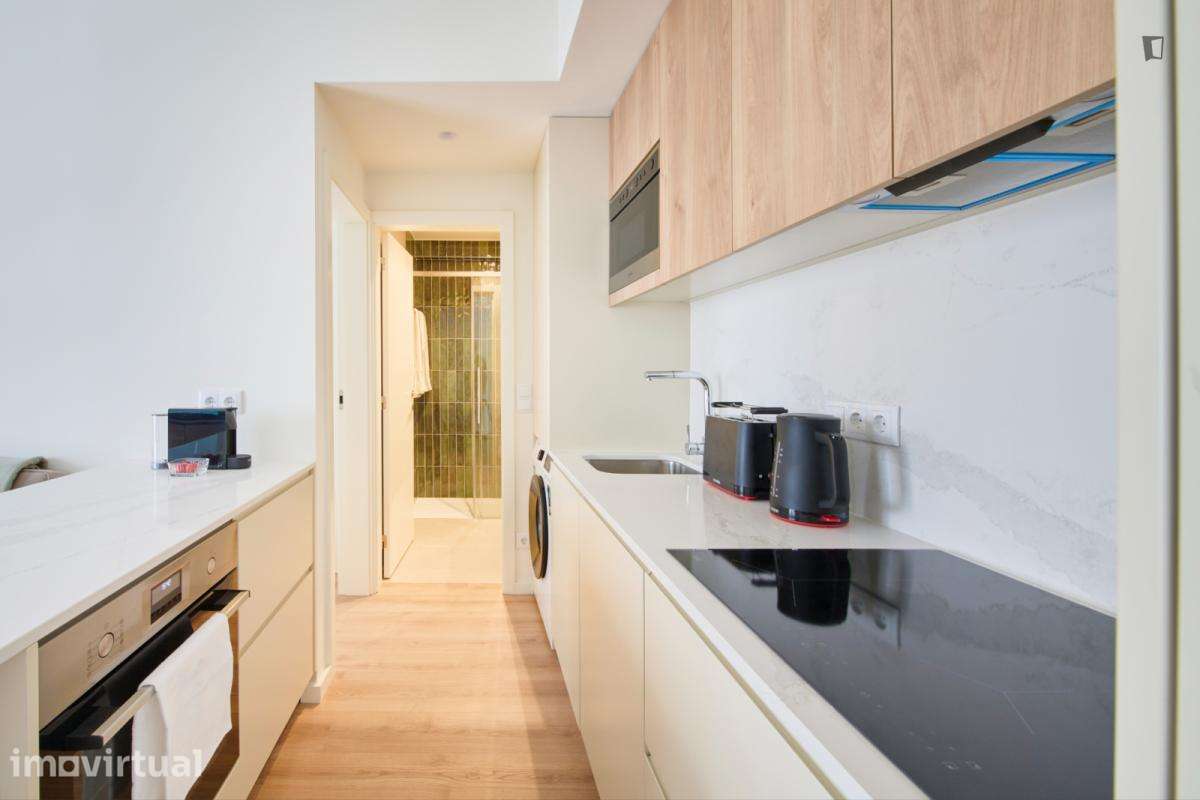 Apartamento com 1 quartos - localizado em São Sebastião Lisbon - Grande imagem: 3/41