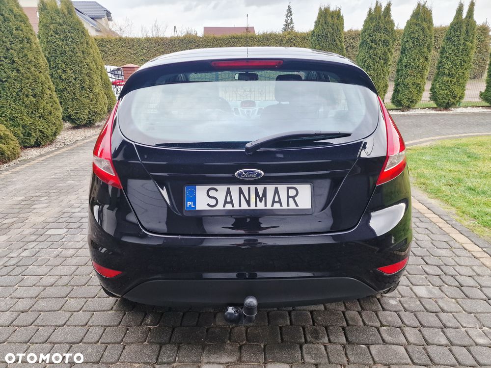 Ford Fiesta - 10