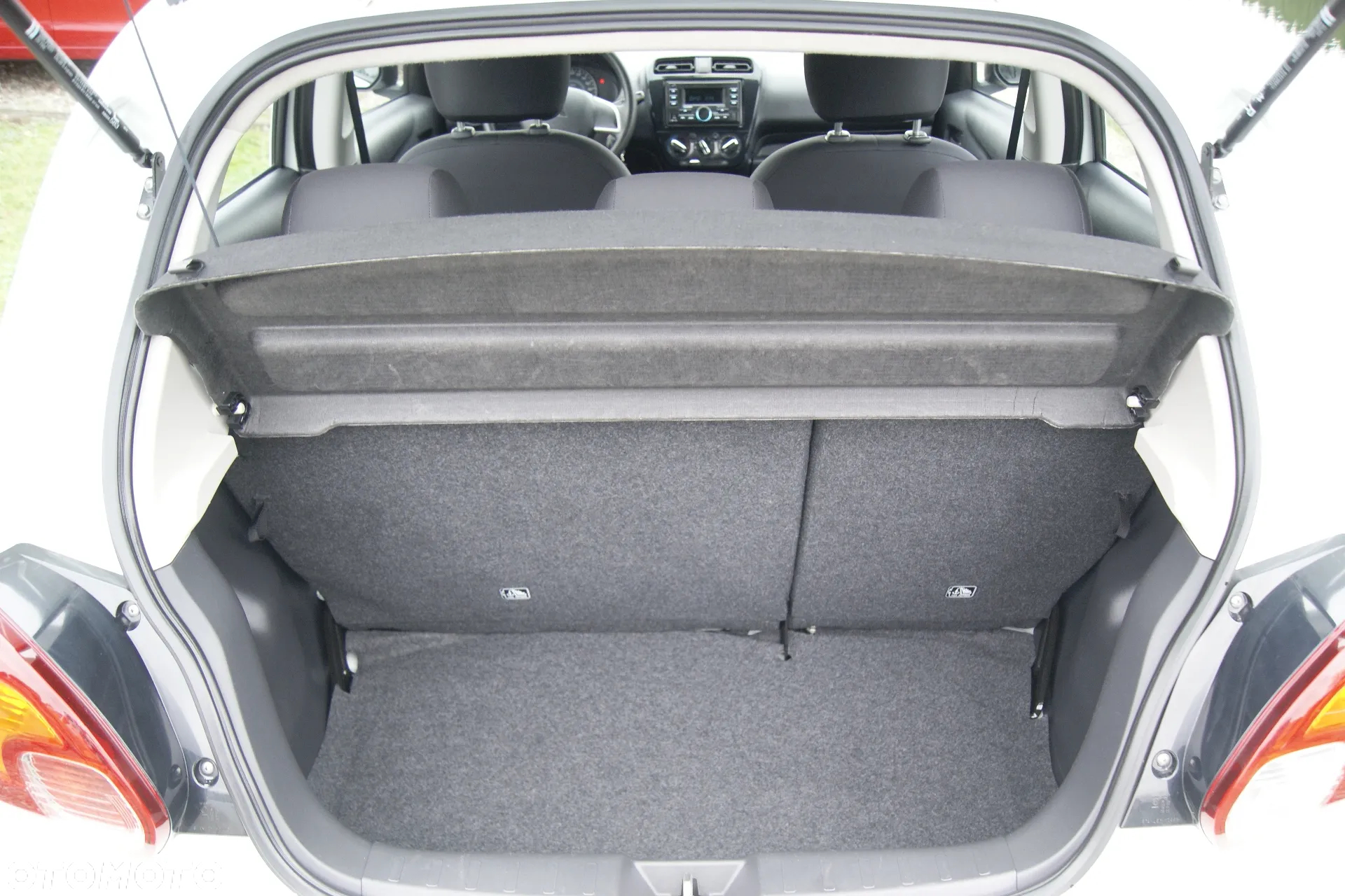 Mitsubishi Space Star 1.0 - 4