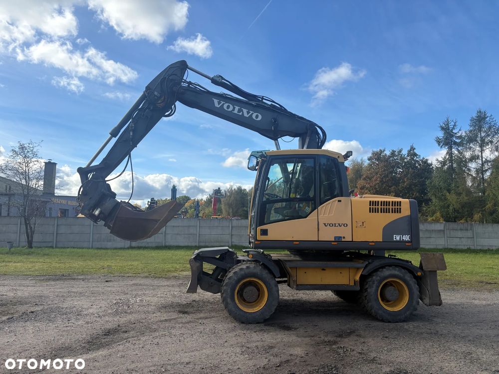 Volvo EW140C - 1