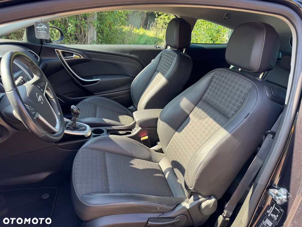 Opel Astra 1.6 Turbo Innovation - 19