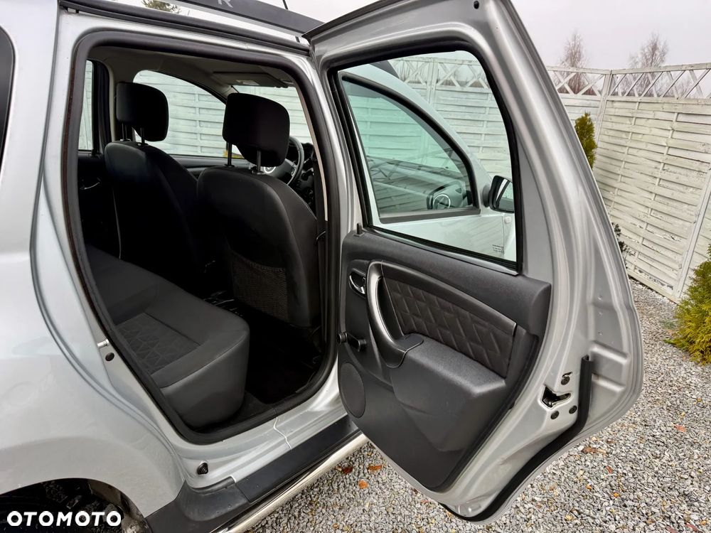 Dacia Duster 1.2 TCe Celebration - 31