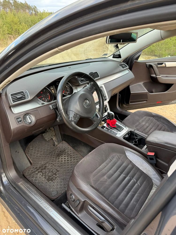 Volkswagen Passat 2.0 TDI DPF Comfortline DSG - 3