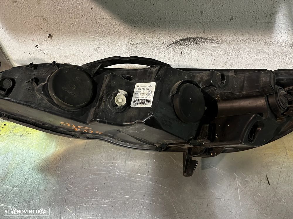 Ótica / Farol Peugeot 407 - Direito 0301213202 - 3