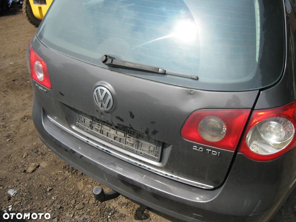 Klapa bagażnika VW Passat B6 kombi kolor lc8z - 1