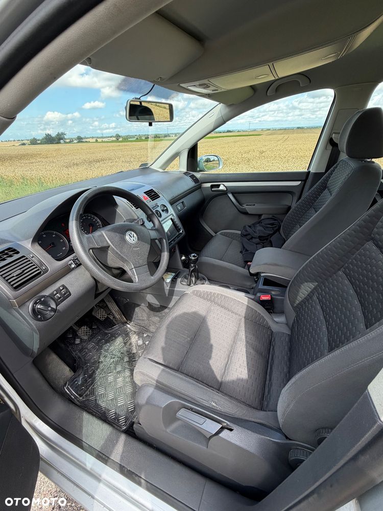 Volkswagen Touran 1.9 TDI Trendline - 11