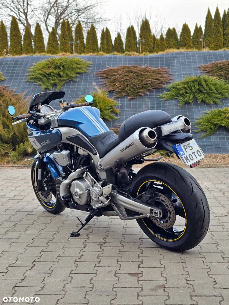 Yamaha MT - 16