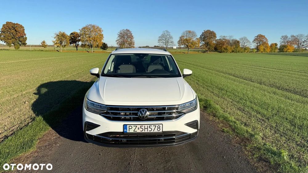 Volkswagen Tiguan - 9