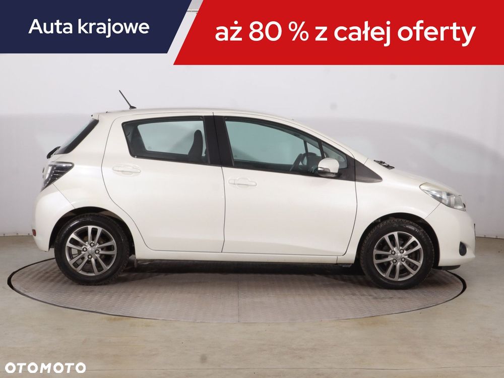 Toyota Yaris - 8