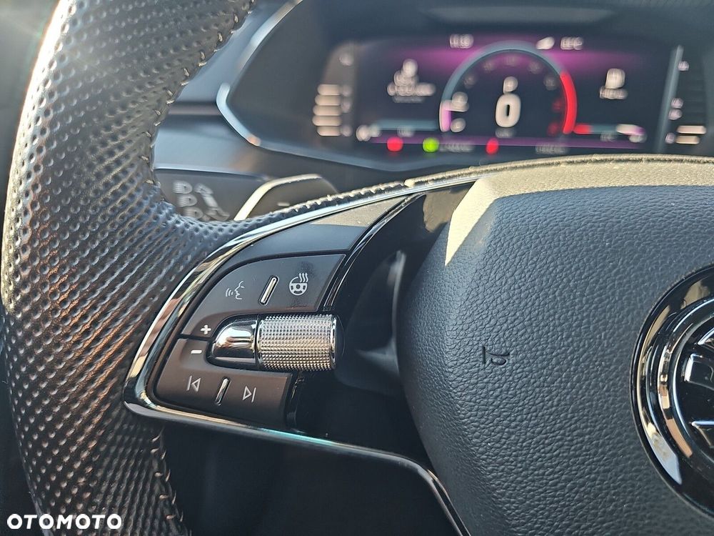 Skoda Superb 2.0 TSI Sportline DSG - 10