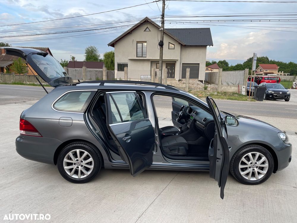 Volkswagen Golf 1.6 TDI BlueMotion Technology Comfortline - 26