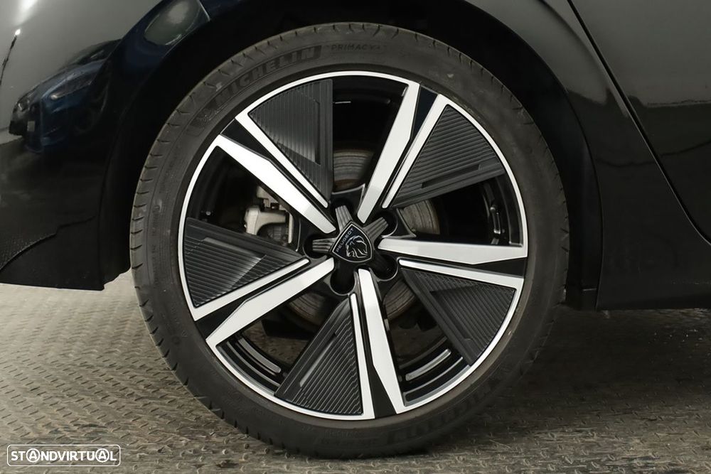 Peugeot 308 1.2 PureTech GT EAT8 - 5