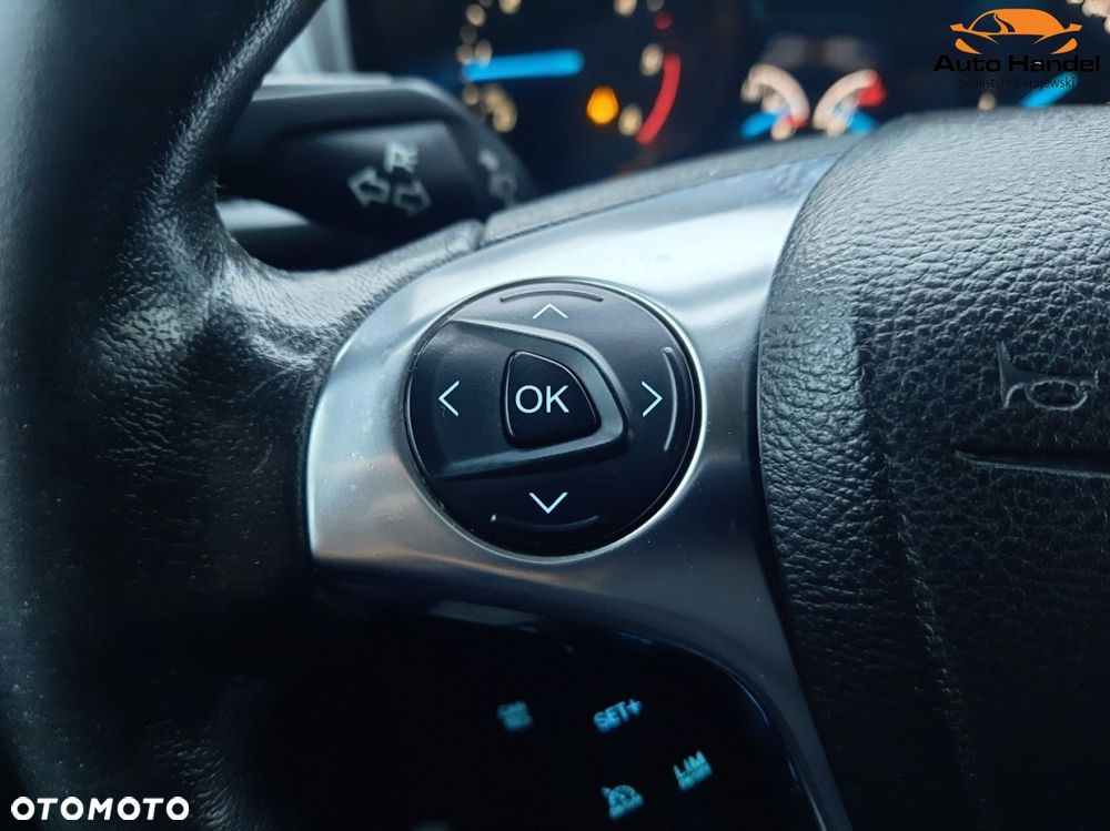 Ford Transit Connect - 19