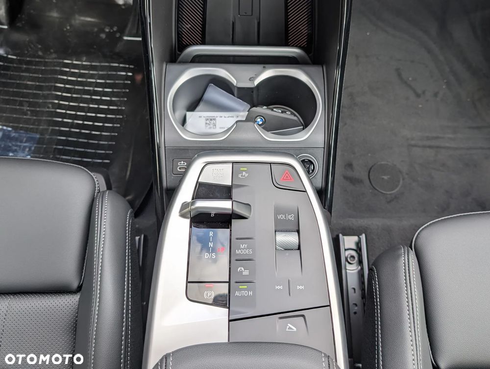 BMW X1 sDrive18i - 14