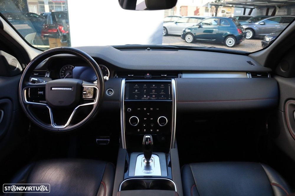 Land Rover Discovery Sport P300e Dynamic HSE - 29