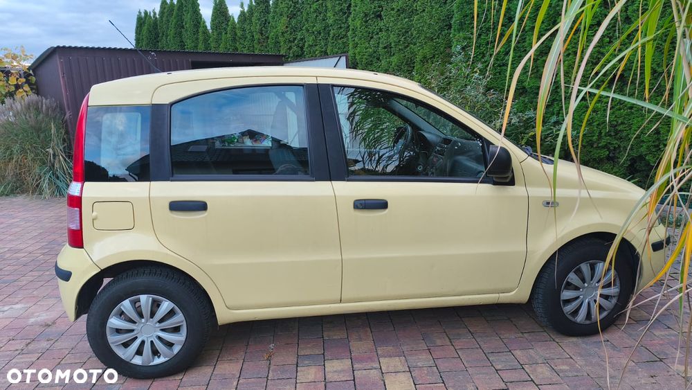 Fiat Panda 2010 photo 4