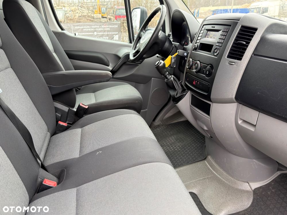 Volkswagen CRAFTER - 13