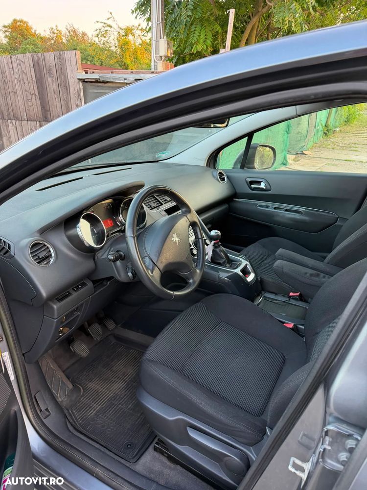 Peugeot 5008 - 6