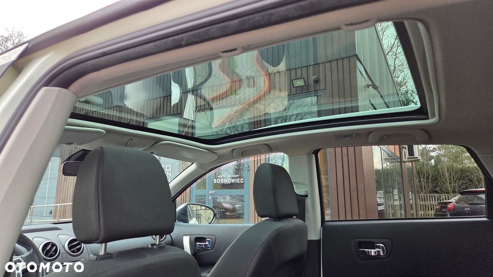 Nissan Qashqai 2.0 dCi 4 x 4 DPF tekna - 5