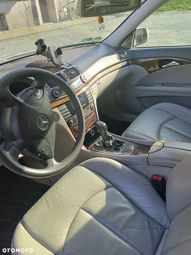 Mercedes-Benz Klasa E - 1