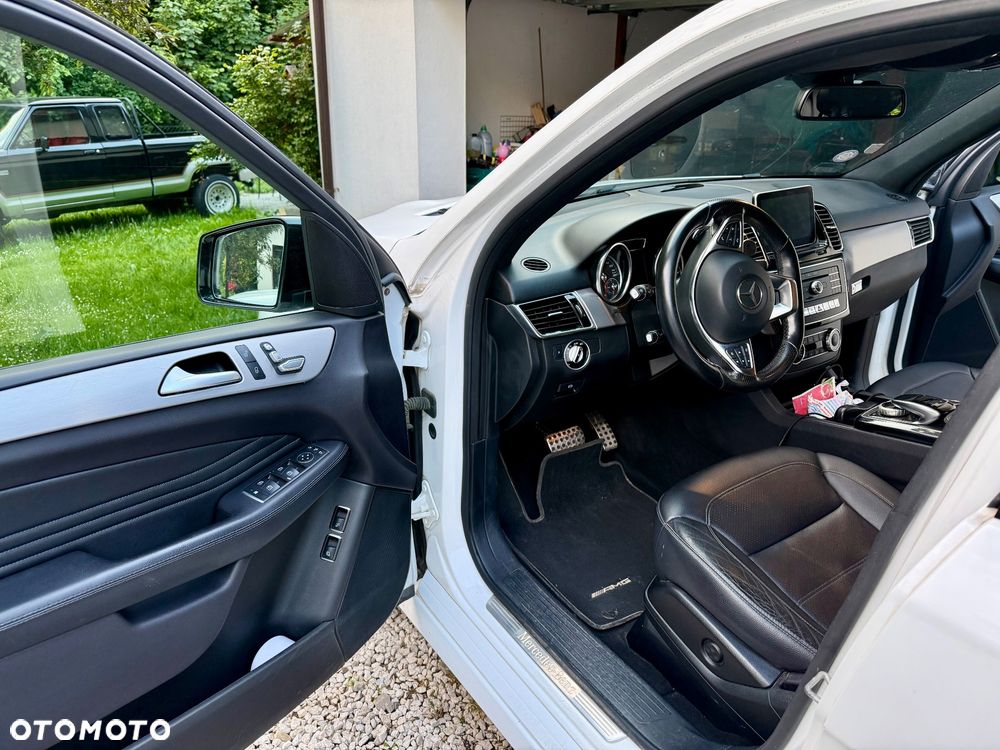 Mercedes-Benz GLE 250 d 4-Matic - 14