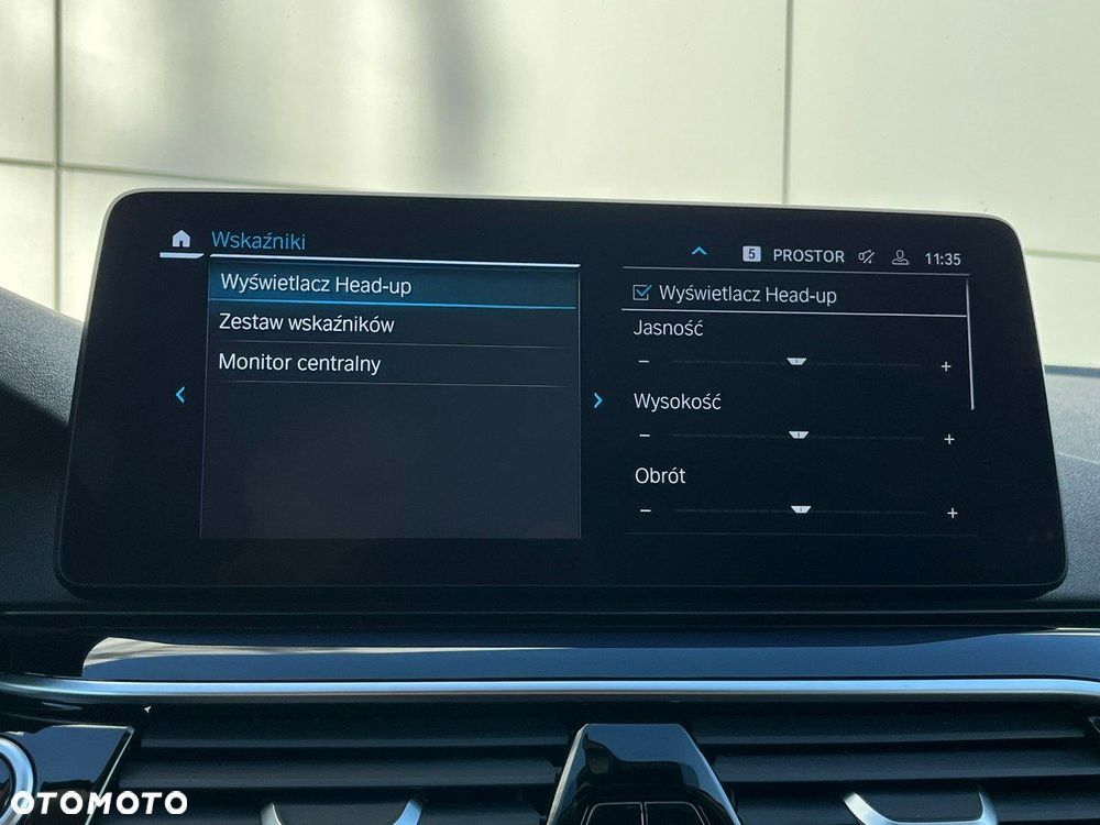 BMW Seria 5 530e Luxury Line - 36