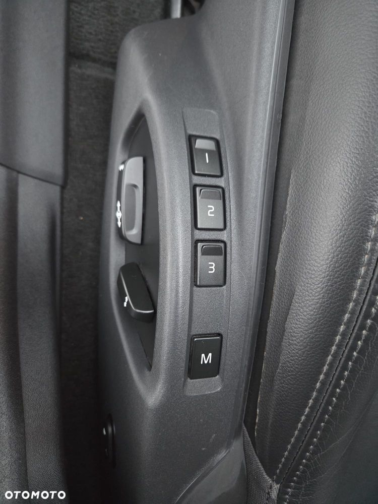 Volvo XC 60 D4 Geartronic Summum - 5