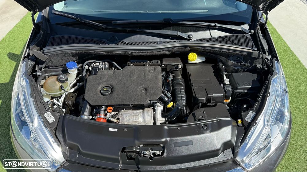 Peugeot 208 1.5 BlueHDi Signature - 45