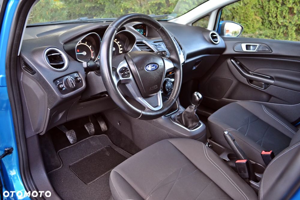 Ford Fiesta - 28