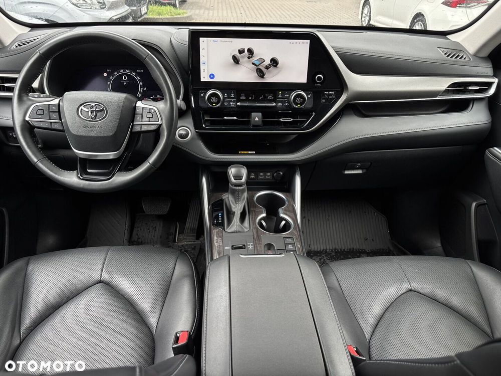 Toyota Highlander - 4