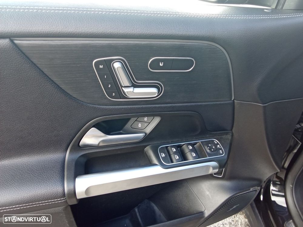 Mercedes-Benz GLB 35 AMG 4Matic — fotografia 32