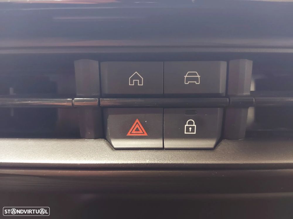 Jeep Avenger 1.2 GSE T3 Altitude - 25