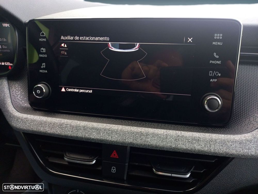 Skoda Kamiq 1.0 TSI Ambition DSG — fotografia 14