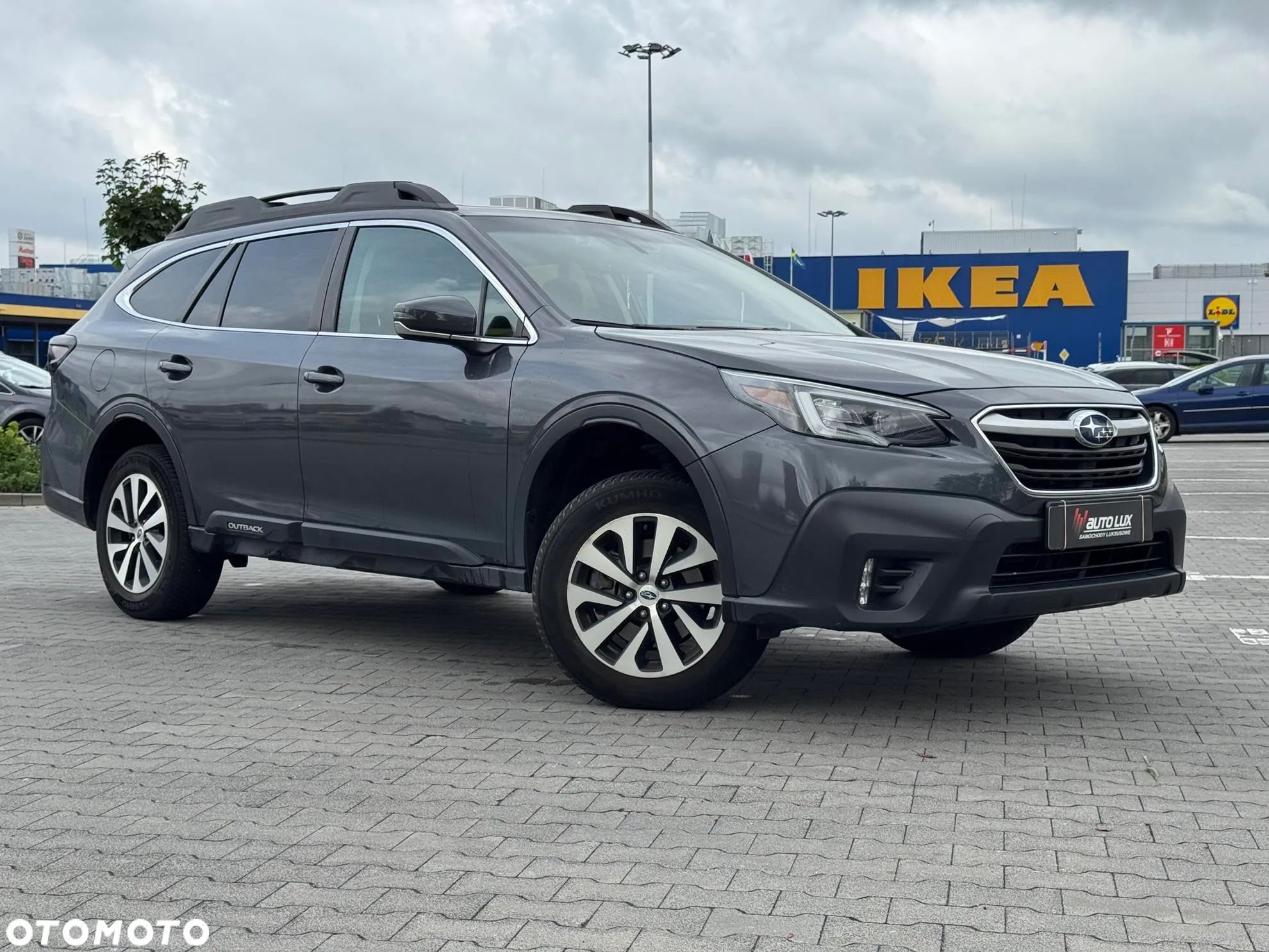 Subaru Outback - 1