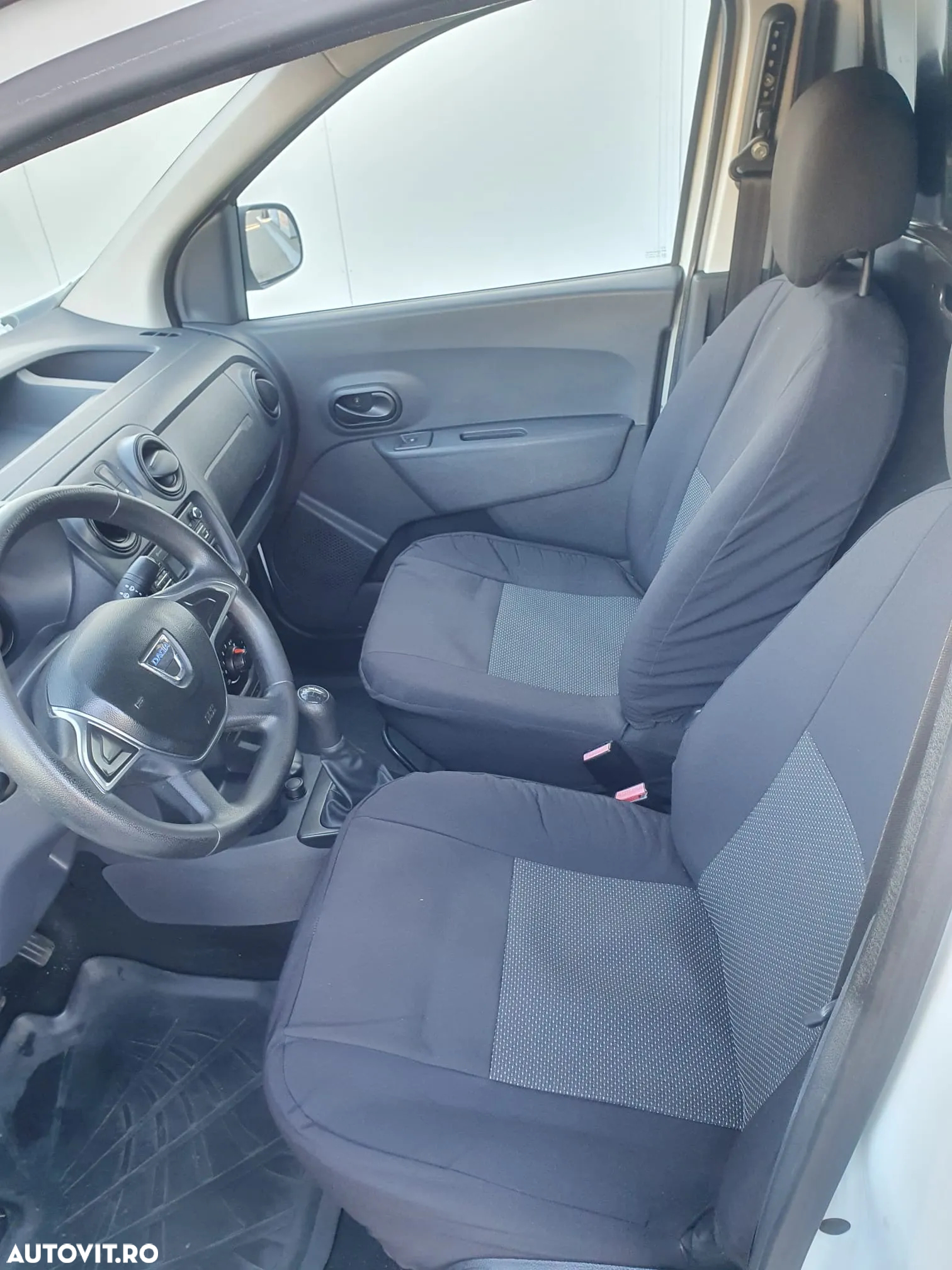 Dacia Dokker 1.5 Blue dCi Laureate - 6