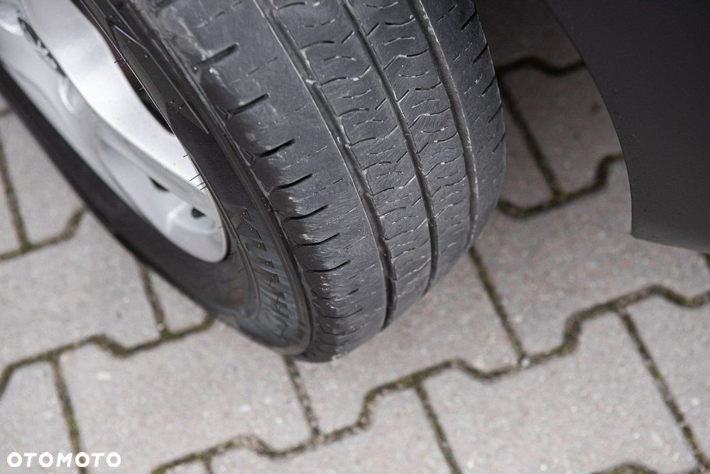 Peugeot Partner - 25