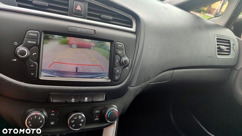 Kia Ceed 1.6 GDI Vision - 32