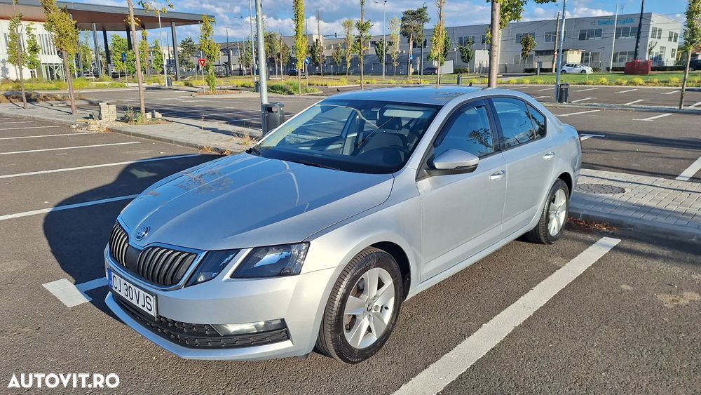 Skoda Octavia - 1