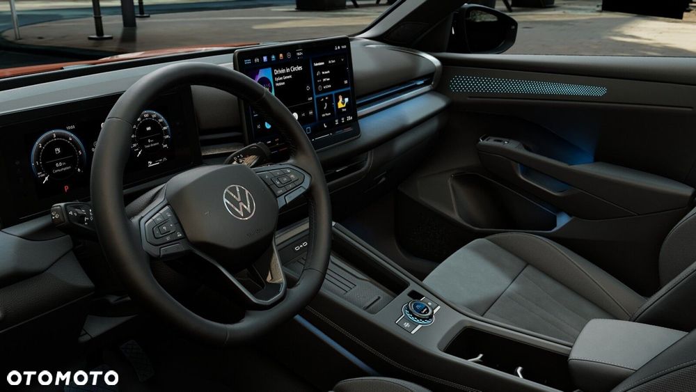 Volkswagen T-Roc - 4