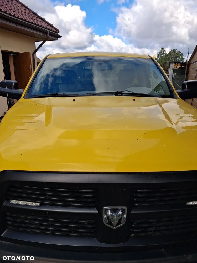 Dodge RAM - 6