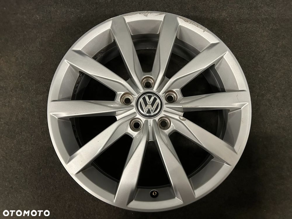 Alufelga VW Golf 7 17 cali 5x112 1szt. 5G0601025K - 1