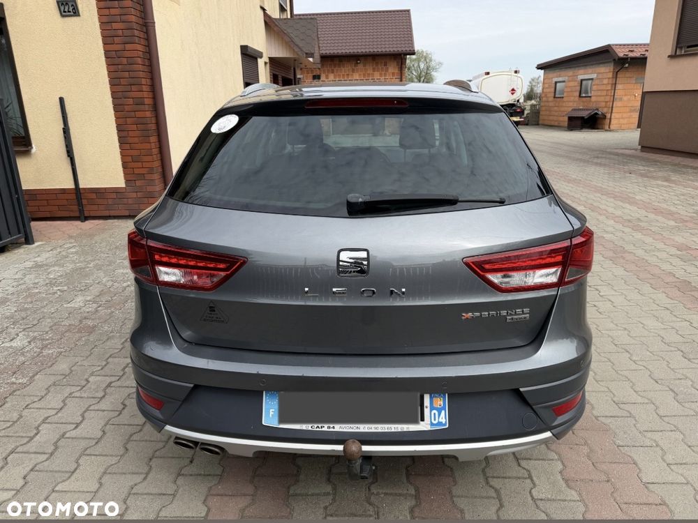 Seat Leon Sportstourer 2.0 TDI Start&Stop 4Drive DSG X-Perience - 4