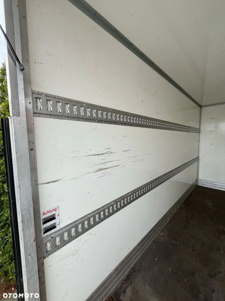 Mercedes-Benz Sprinter 516 - 12