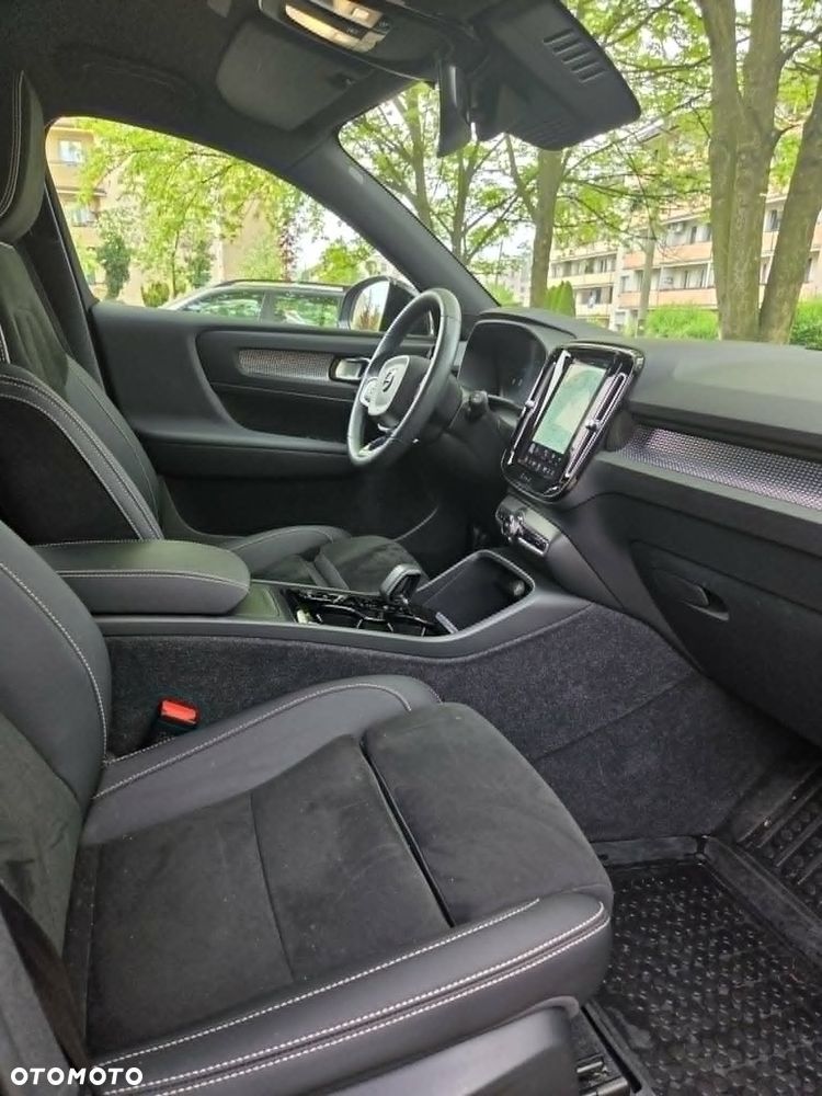 Volvo XC 40 - 11