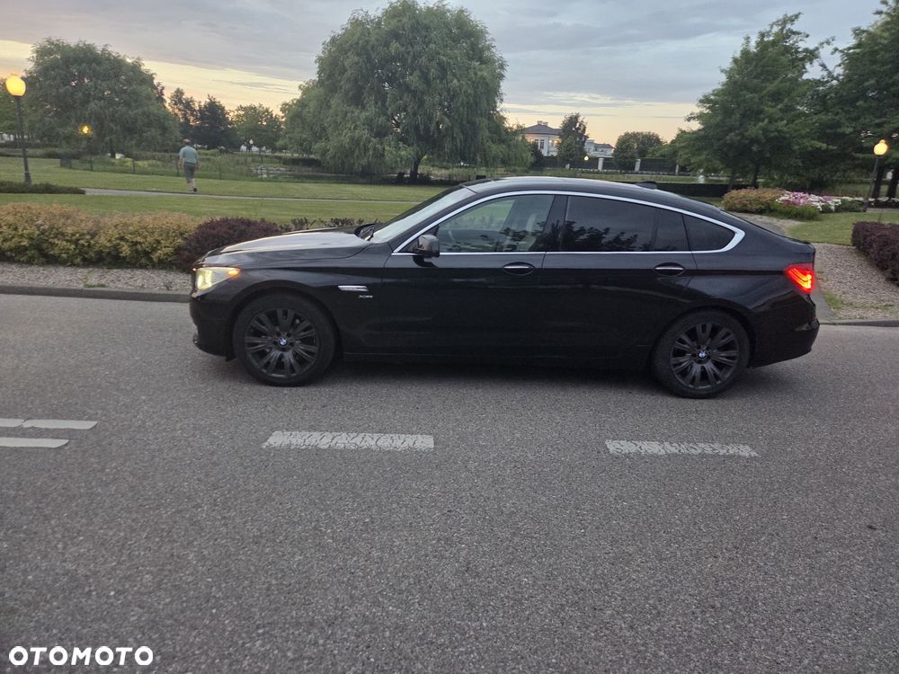 BMW 5GT - 6
