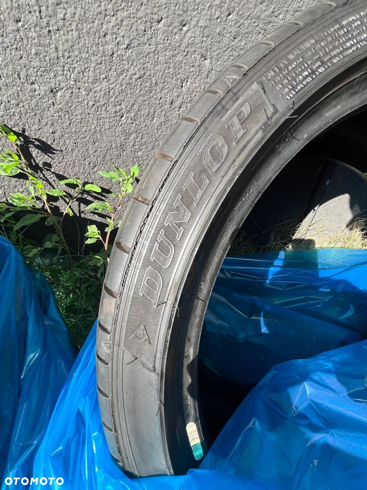 Opony letnie używane jak nowe 235/40R19 - 3